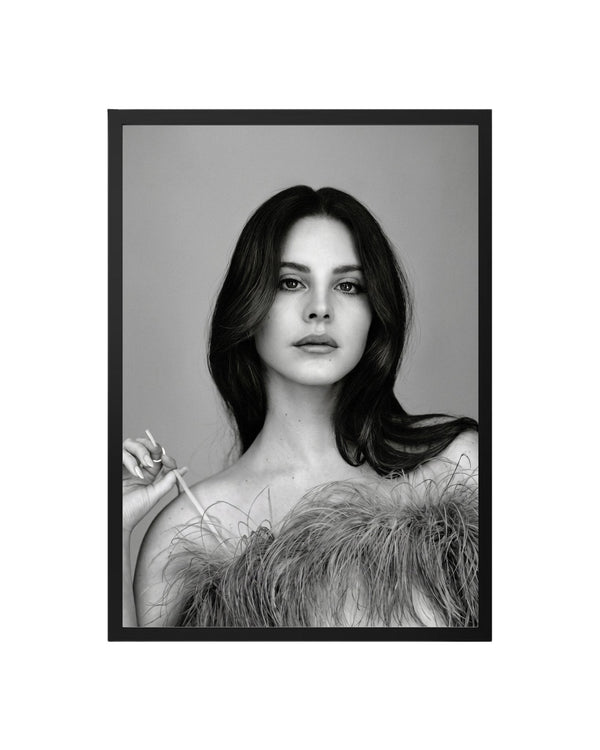 Cuadro Lana Del Rey – Feathered Glamour